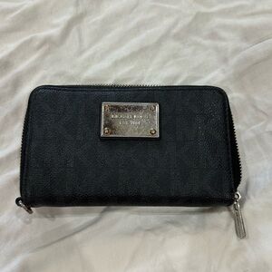 Michaels Kors Wallet